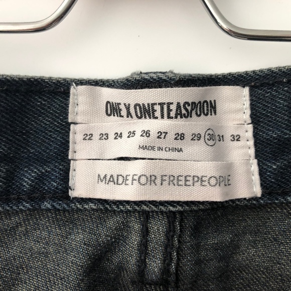 One Teaspoon Free People Bandit Shorts Shredded XL - Picture 7 of 8